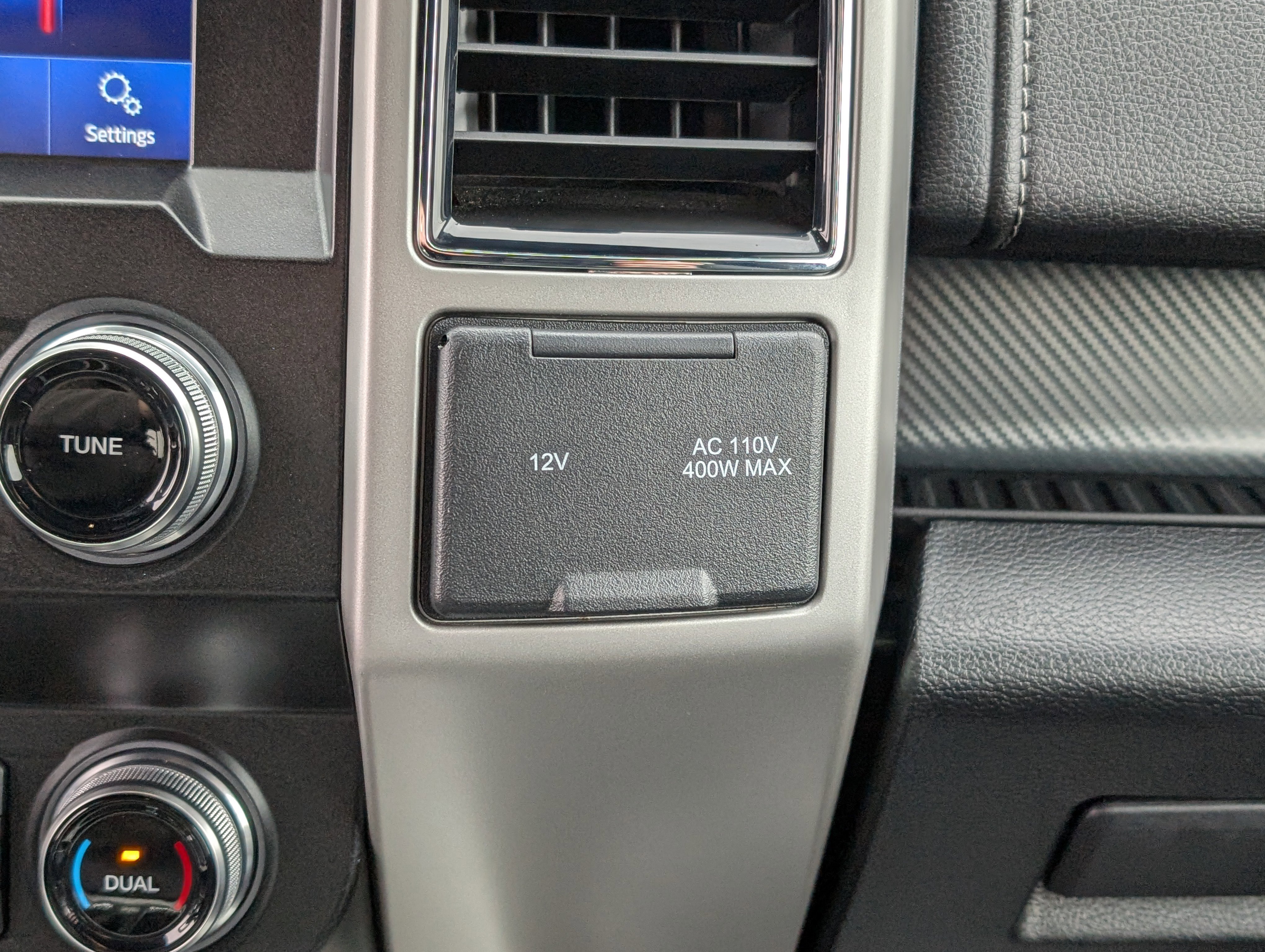 Certified 2020 Ford F150 Lariat w/ Equipment Group 502A Luxury image 25