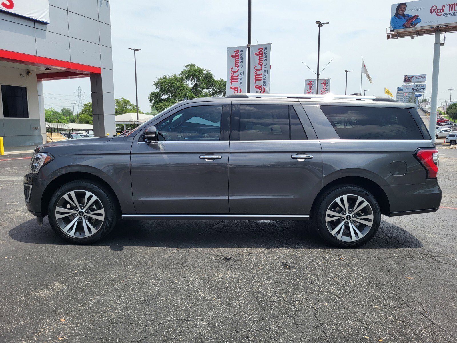 Certified 2021 Ford Expedition Max Limited RWD image 7