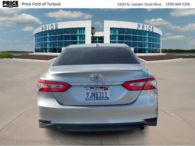 Used 2019 Toyota Camry LE image 6