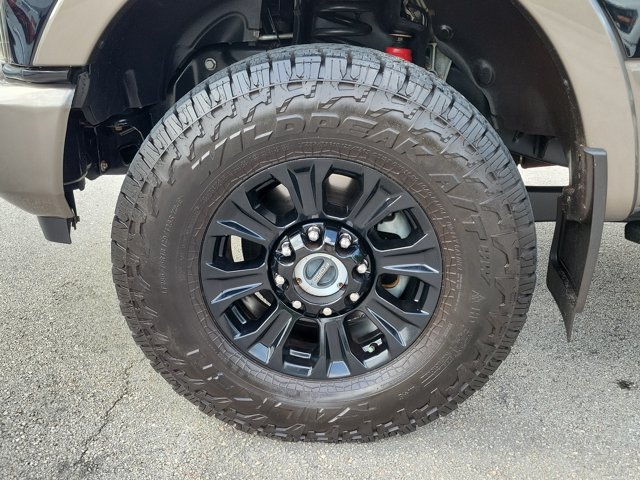 Certified 2022 Ford F350 King Ranch w/ Tremor Off-Road Package AWD/4WD image 4
