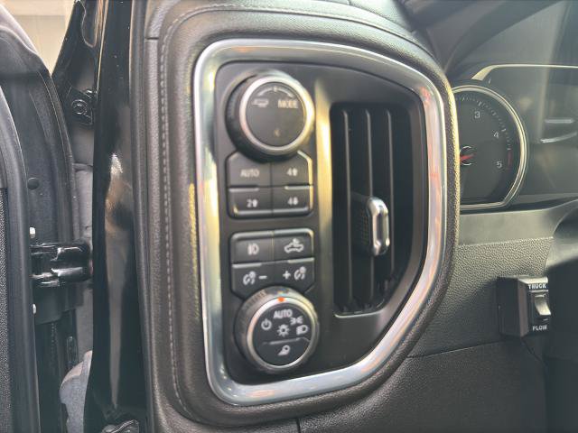 Used 2023 Chevrolet Silverado 2500 High Country w/ Safety Package II AWD/4WD image 25