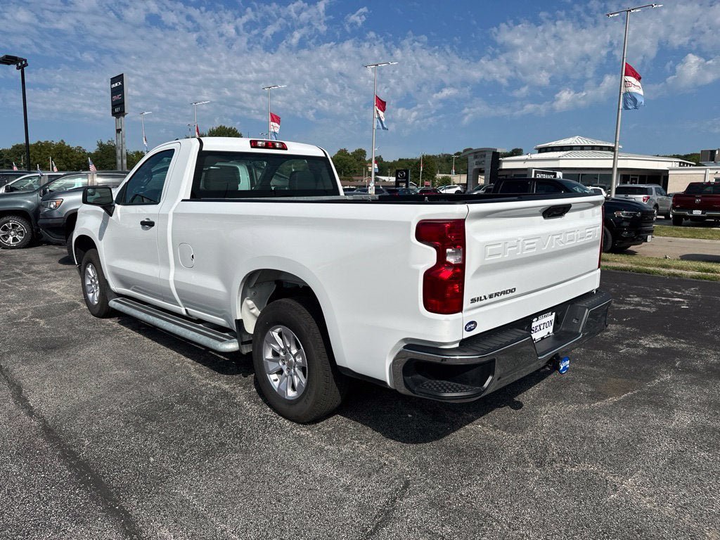 Used 2025 Chevrolet Silverado 1500 W/T RWD image 7