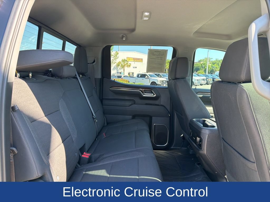 Used 2024 Chevrolet Silverado 1500 RST w/ Convenience Package II AWD/4WD image 27