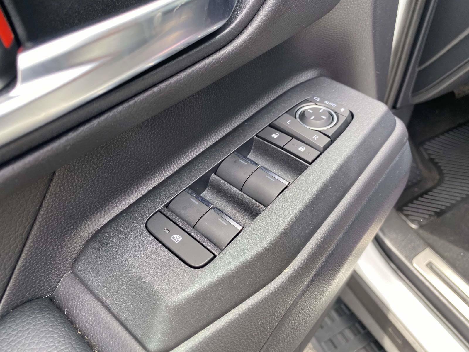 Used 2024 Toyota Land Cruiser AWD/4WD image 18