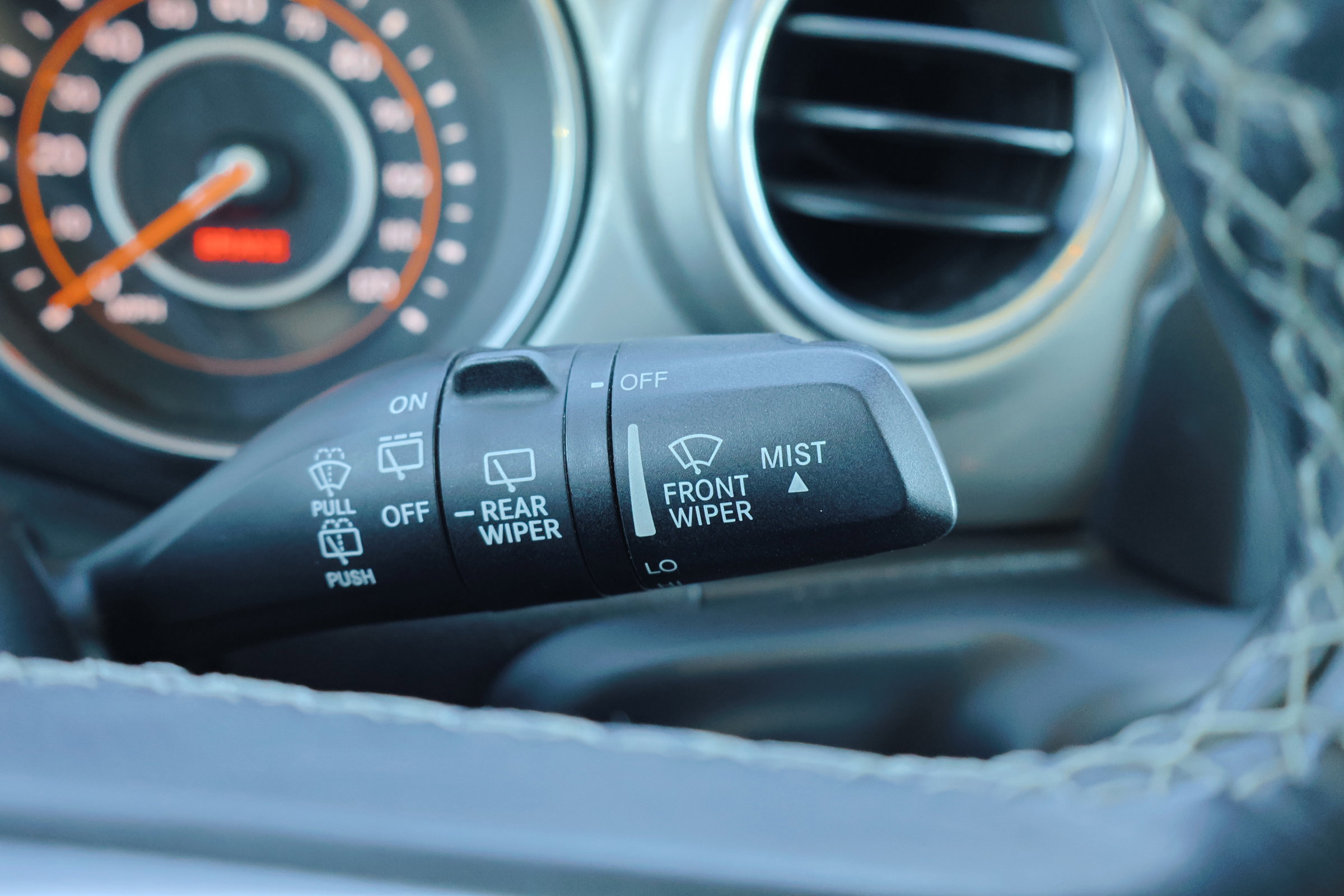 Used 2019 Jeep Wrangler Unlimited Sahara image 22