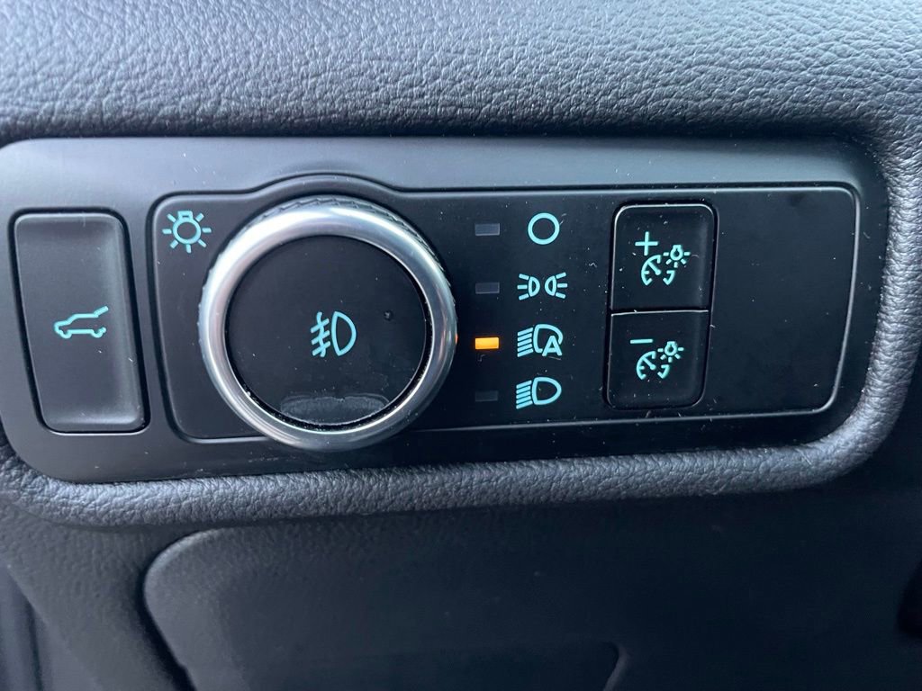 Certified 2024 Ford Explorer XLT w/ Equipment Group 202A image 22