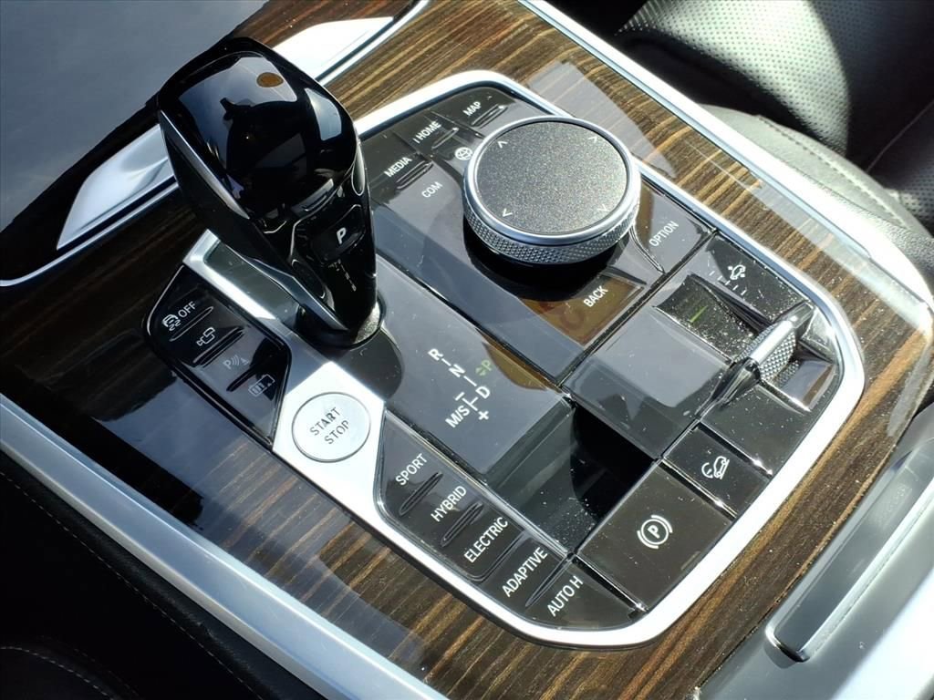 Used 2023 BMW X5 xDrive45e image 19