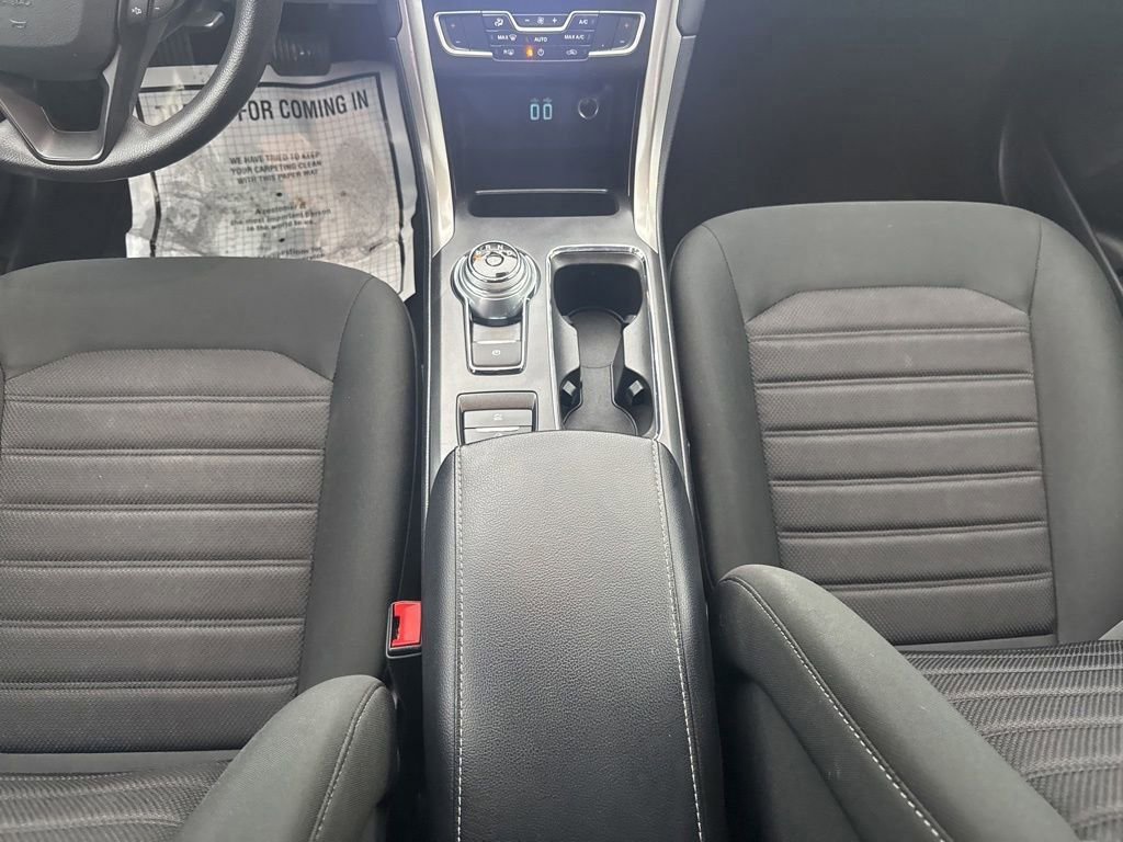 Certified 2019 Ford Fusion SE image 26