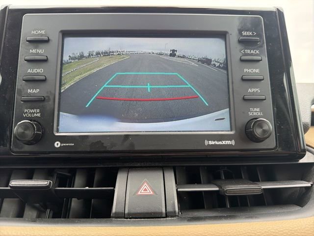 Used 2021 Toyota RAV4 XLE w/ XLE Grade Weather Package image 27