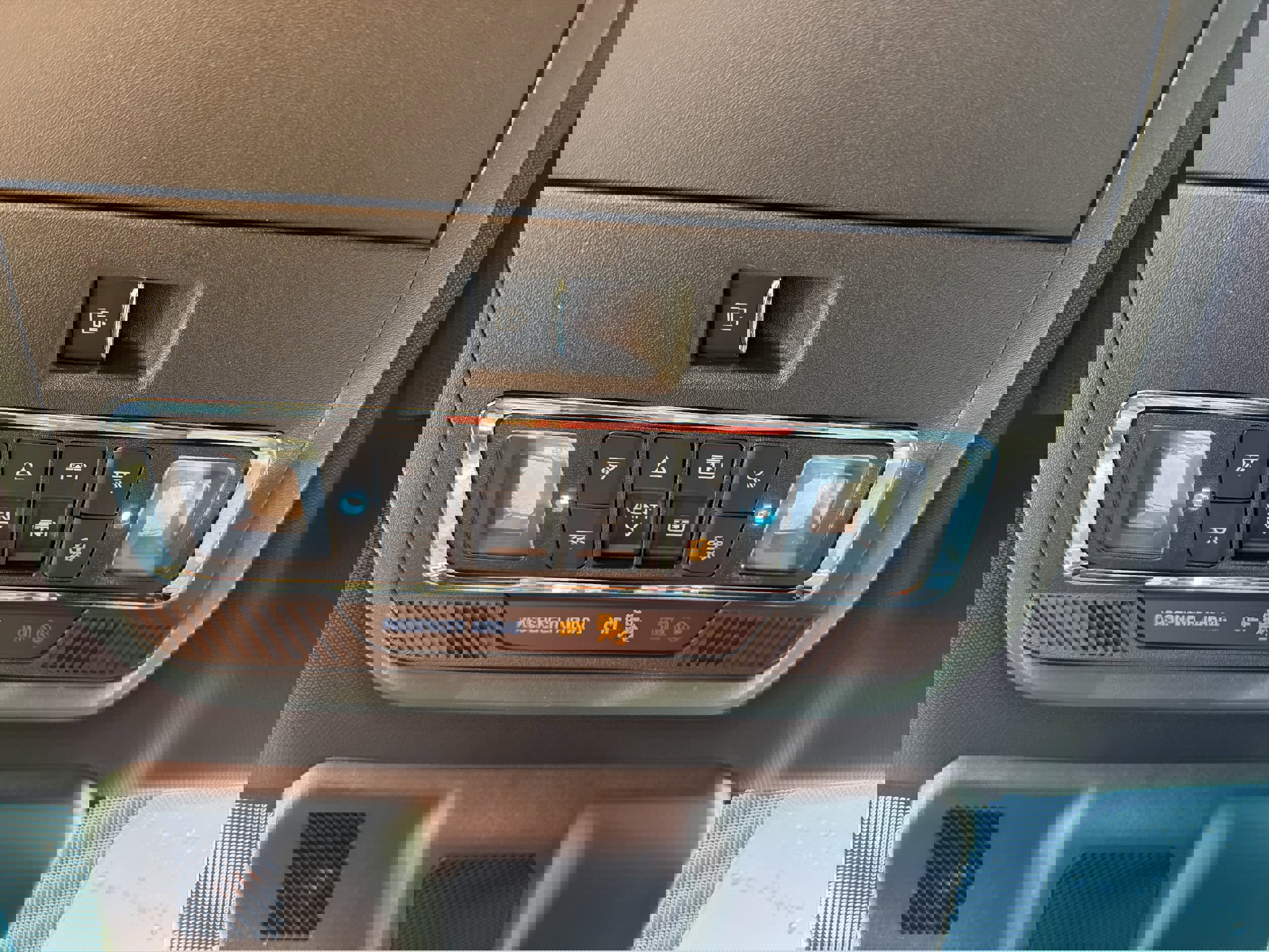 Certified 2021 Ford F150 Platinum w/ Equipment Group 701A High image 17