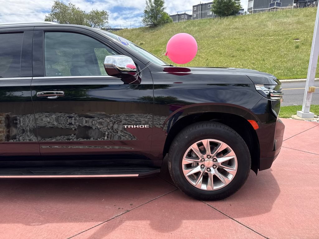 Used 2024 Chevrolet Tahoe Premier AWD/4WD image 31
