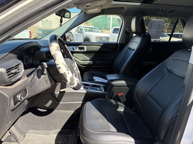 Certified 2023 Ford Explorer Limited w/ Limited Technology Package image 14