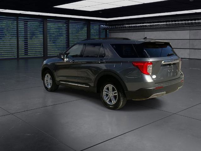 Certified 2023 Ford Explorer XLT w/ Equipment Group 202A image 5