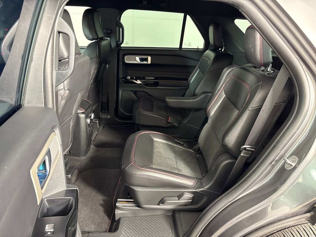 Certified 2023 Ford Explorer ST-Line w/ Class IV Trailer Tow Package RWD image 31