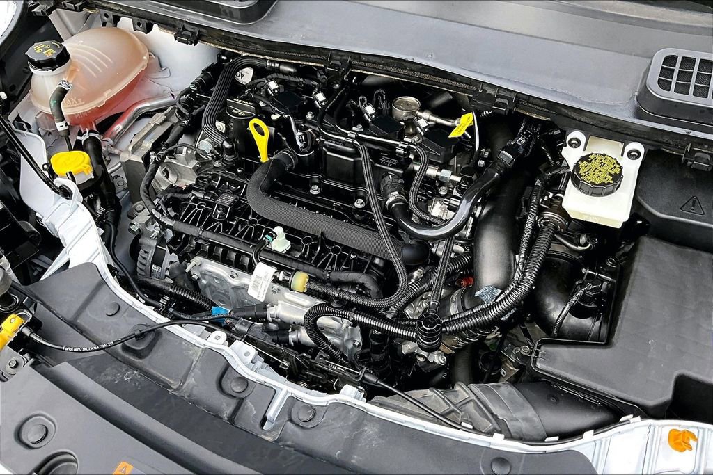 Certified 2019 Ford Escape SE image 34