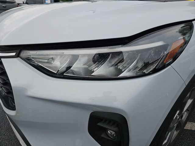 Certified 2025 Ford Escape ST-Line Select AWD/4WD image 36