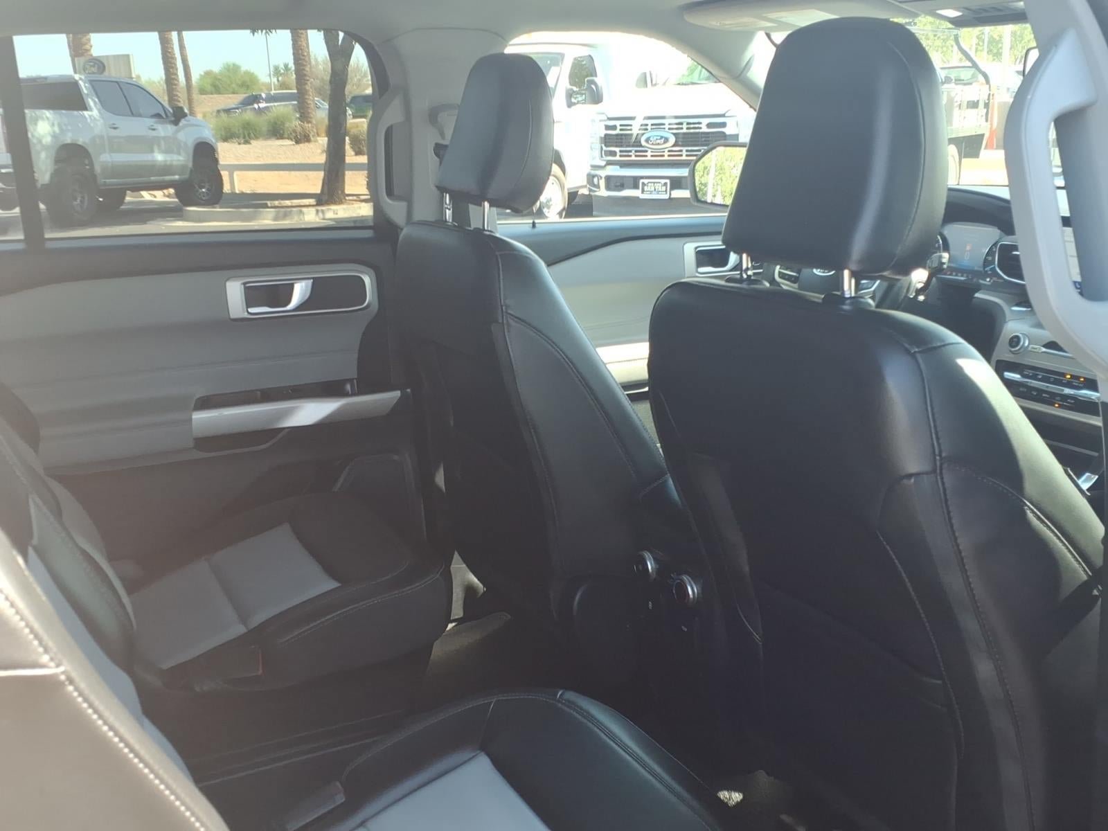 Certified 2023 Ford Explorer XLT w/ Equipment Group 202A RWD image 13