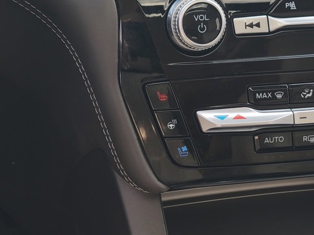 Certified 2022 Ford Explorer Platinum w/ Equipment Group 601A image 10