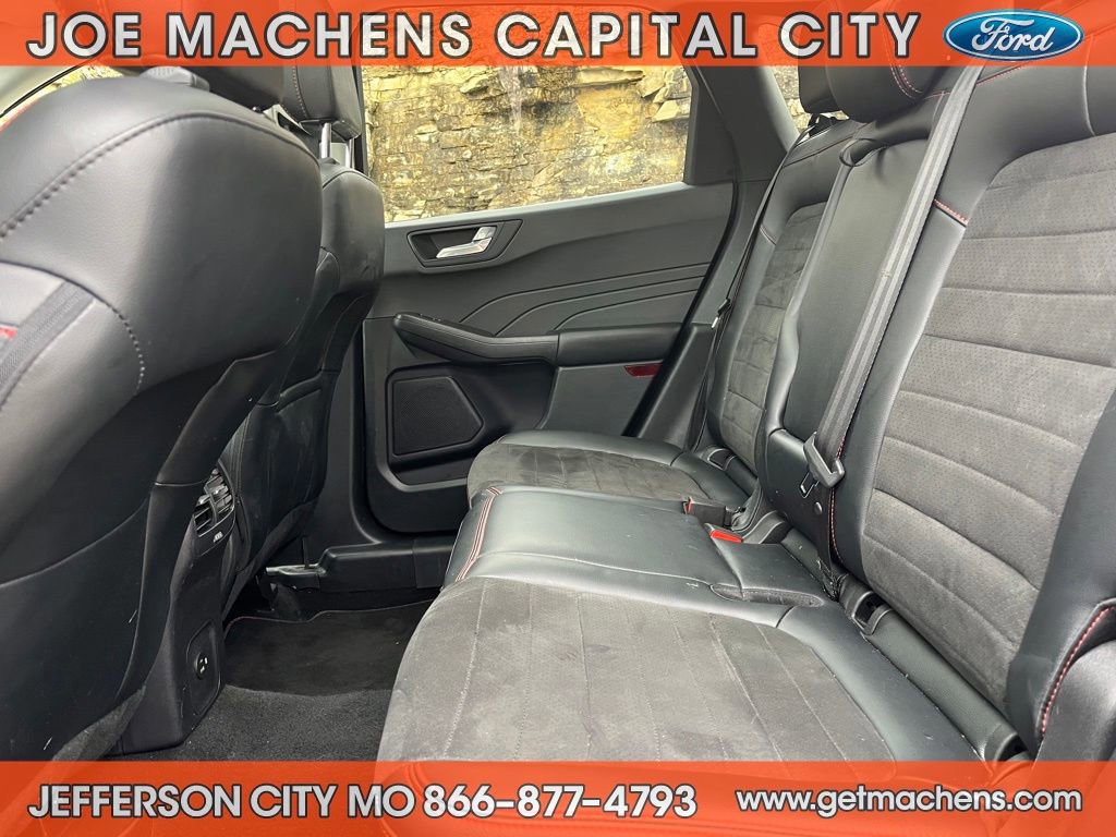 Certified 2022 Ford Escape SEL w/ SEL Stealth AWD Package image 12