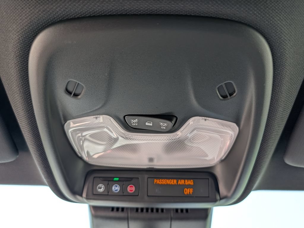 Used 2026 Chevrolet Colorado Trail Boss AWD/4WD image 17