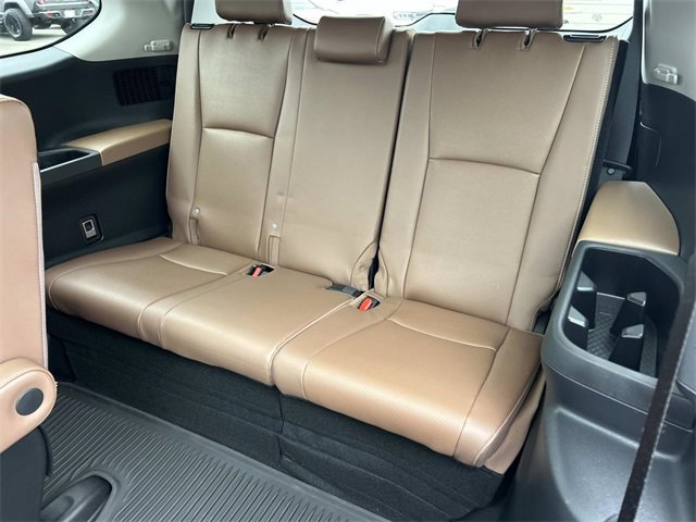 Used 2024 Toyota Grand Highlander Platinum image 22