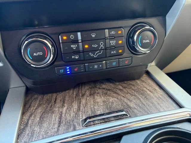 Certified 2019 Ford F350 Lariat w/ Lariat Ultimate Package image 18