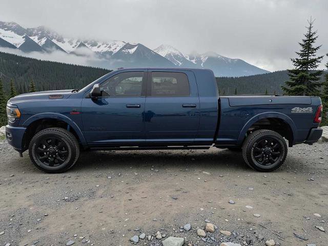 Used 2021 RAM 2500 Limited AWD/4WD image 3