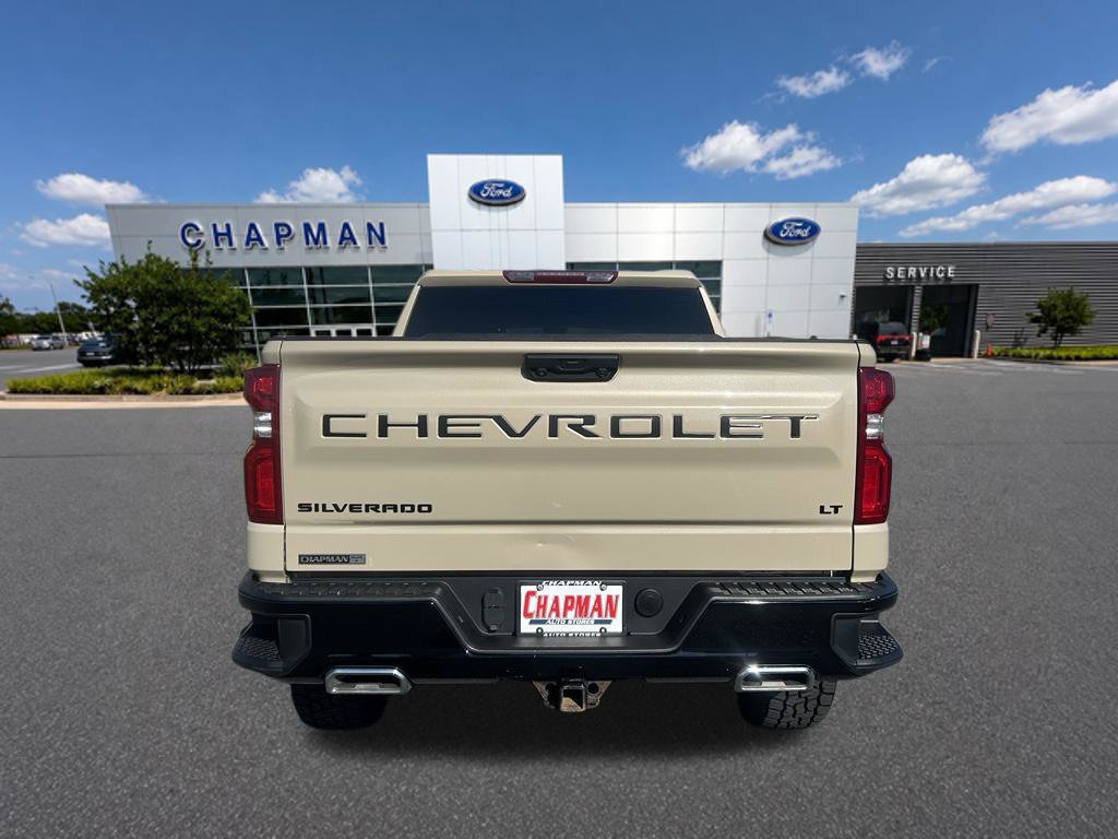 Used 2023 Chevrolet Silverado 1500 LT Trail Boss w/ LPO, Dark Essentials Package AWD/4WD image 4
