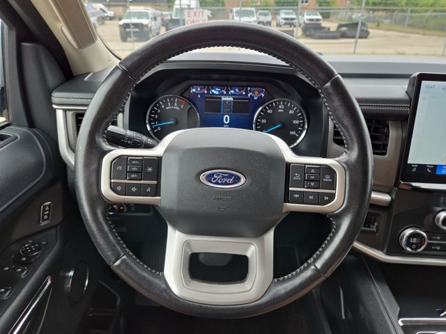 Certified 2022 Ford Expedition XLT RWD image 20
