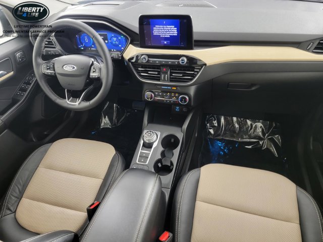 Certified 2022 Ford Escape Titanium w/ Titanium Elite Package AWD/4WD image 37