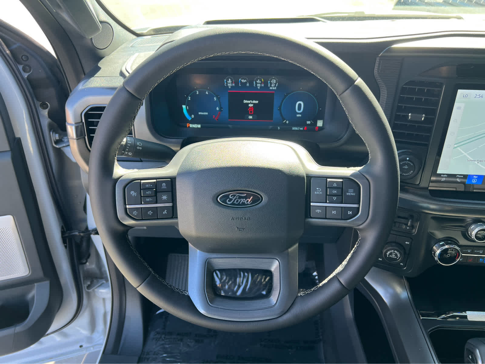 Certified 2025 Ford F150 Lariat w/ Equipment Group 502A High image 36