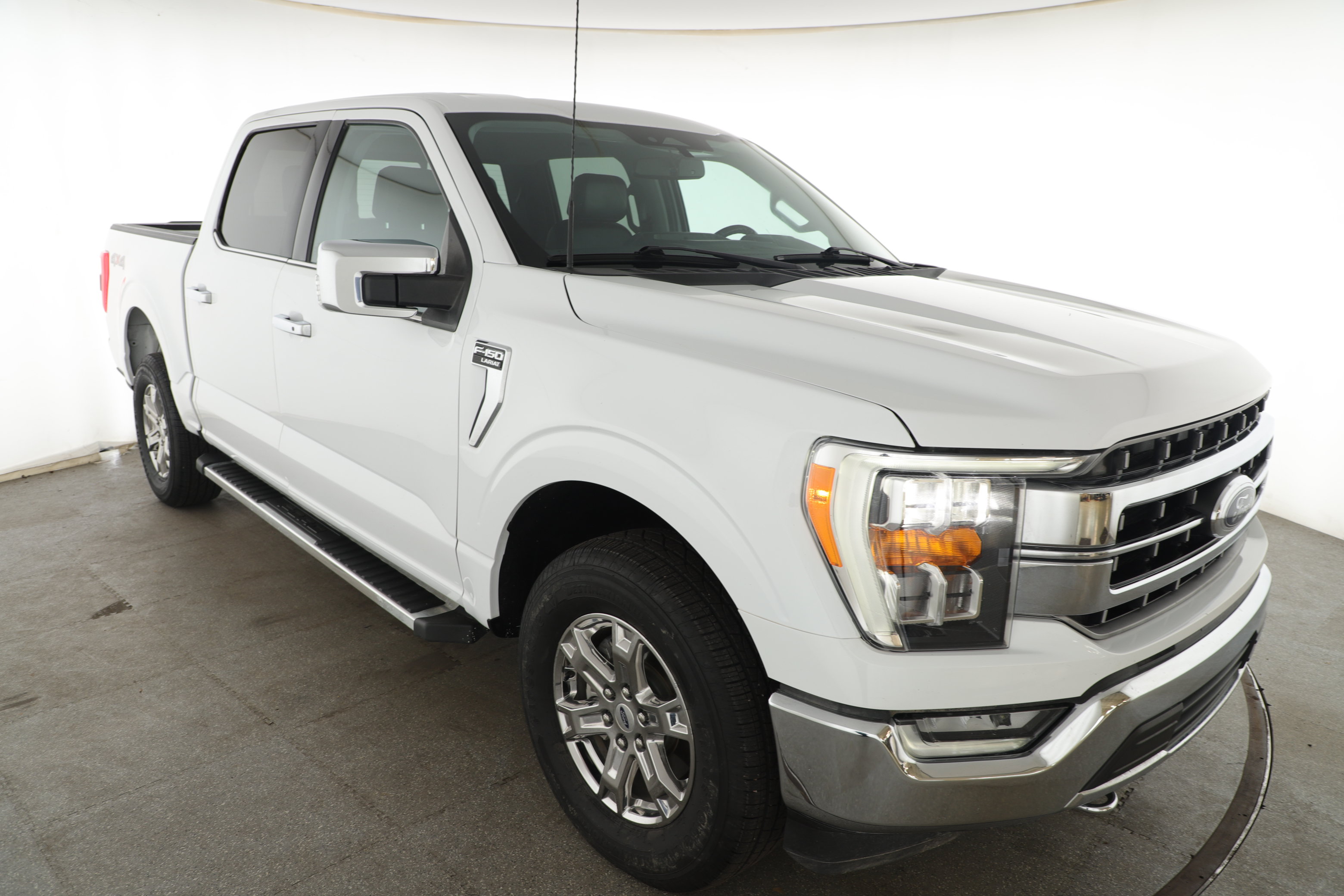 Certified 2023 Ford F150 Lariat AWD/4WD image 3
