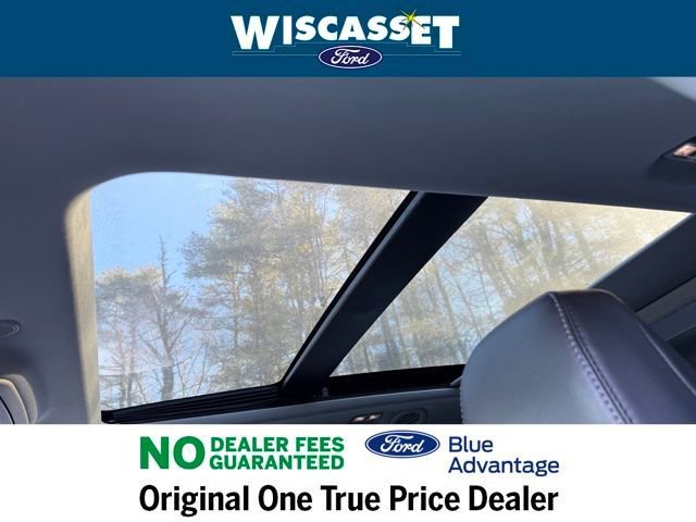 Certified 2022 Ford Explorer XLT w/ Equipment Group 202A image 12