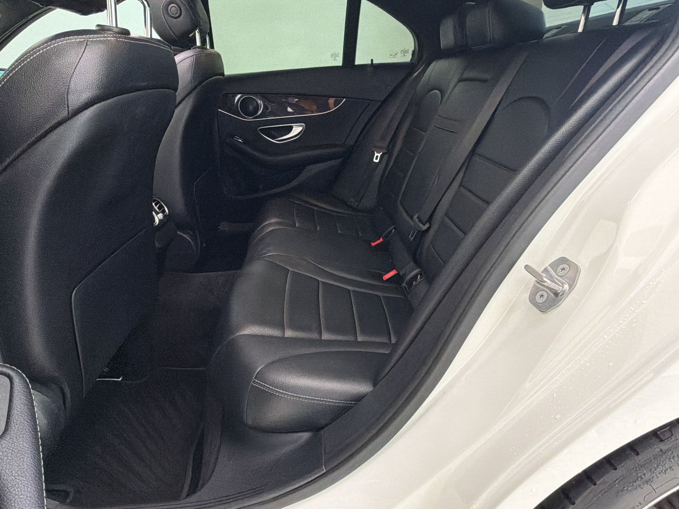 Used 2020 Mercedes-Benz C 300 Sedan image 14