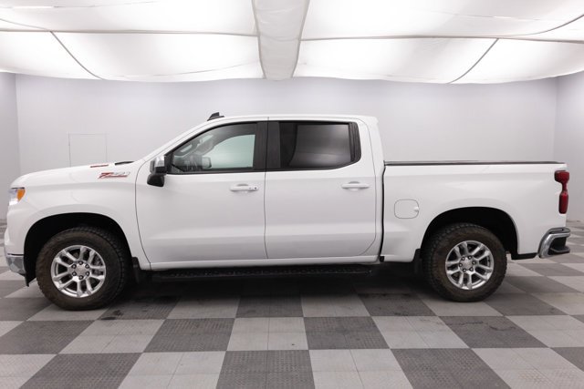 Used 2023 Chevrolet Silverado 1500 LT AWD/4WD image 8
