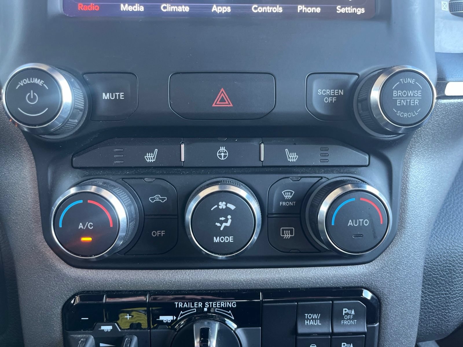 Used 2021 RAM 1500 Big Horn w/ Built-to-serve Edition AWD/4WD image 27