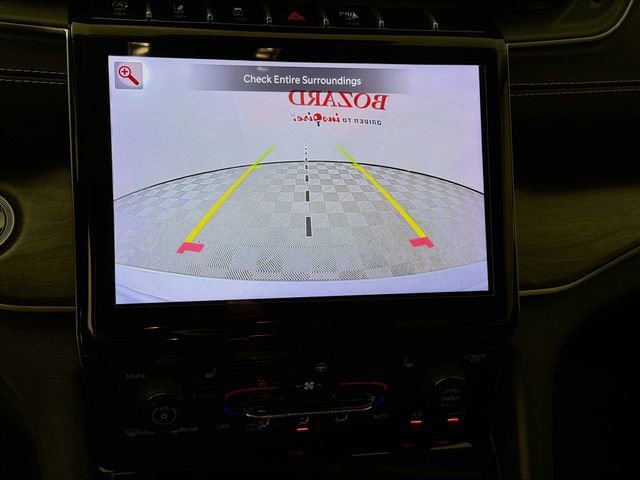 Used 2023 Jeep Grand Cherokee L Limited w/ Trailer Tow Group (B) AWD/4WD image 16