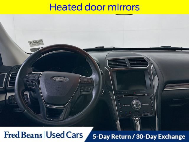 Certified 2017 Ford Explorer Platinum image 29