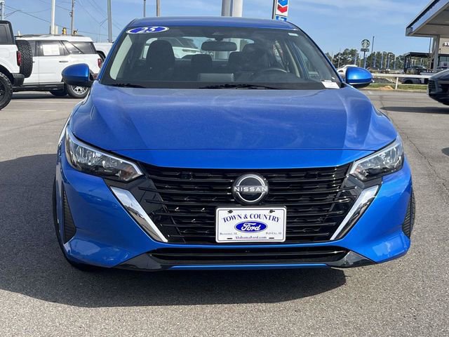 Used 2025 Nissan Sentra SV image 5