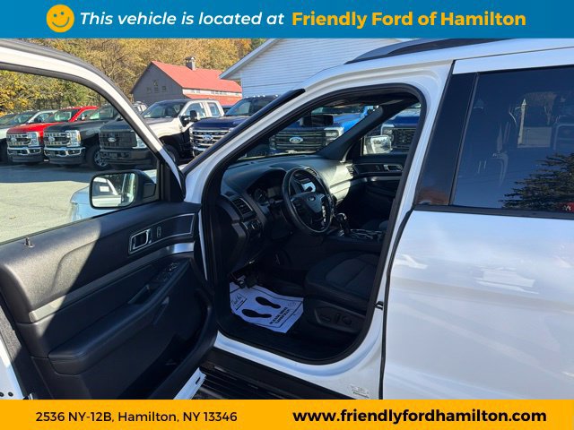 Certified 2019 Ford Explorer XLT w/ Equipment Group 201A AWD/4WD image 19