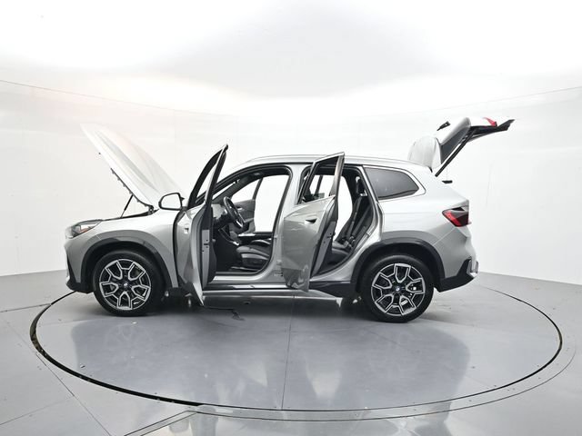 Used 2025 BMW X1 xDrive28i w/ Convenience Package AWD/4WD image 43