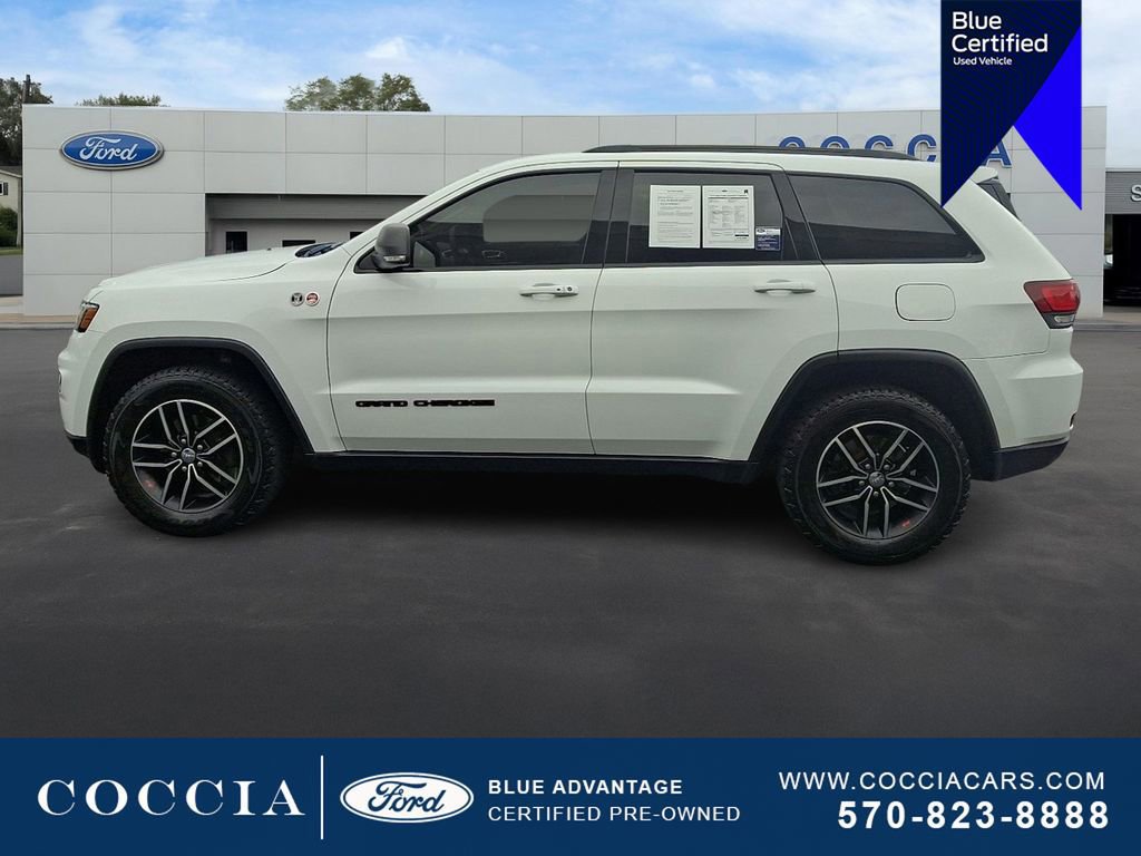 Used 2018 Jeep Grand Cherokee Trailhawk image 2