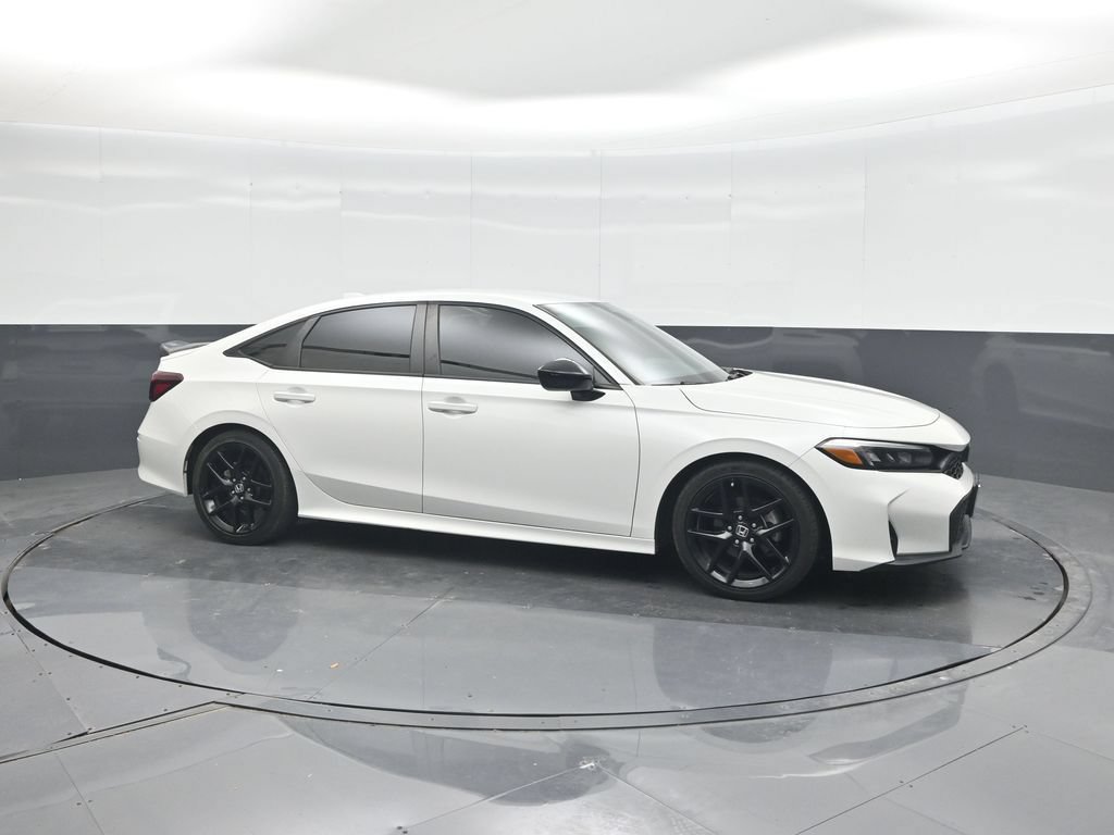 Used 2025 Honda Civic Sport image 11