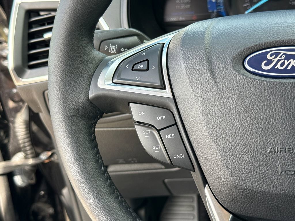 Certified 2024 Ford Edge Titanium image 15