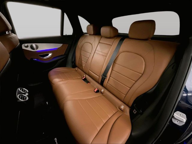 Used 2021 Mercedes-Benz GLC 300 4MATIC image 25