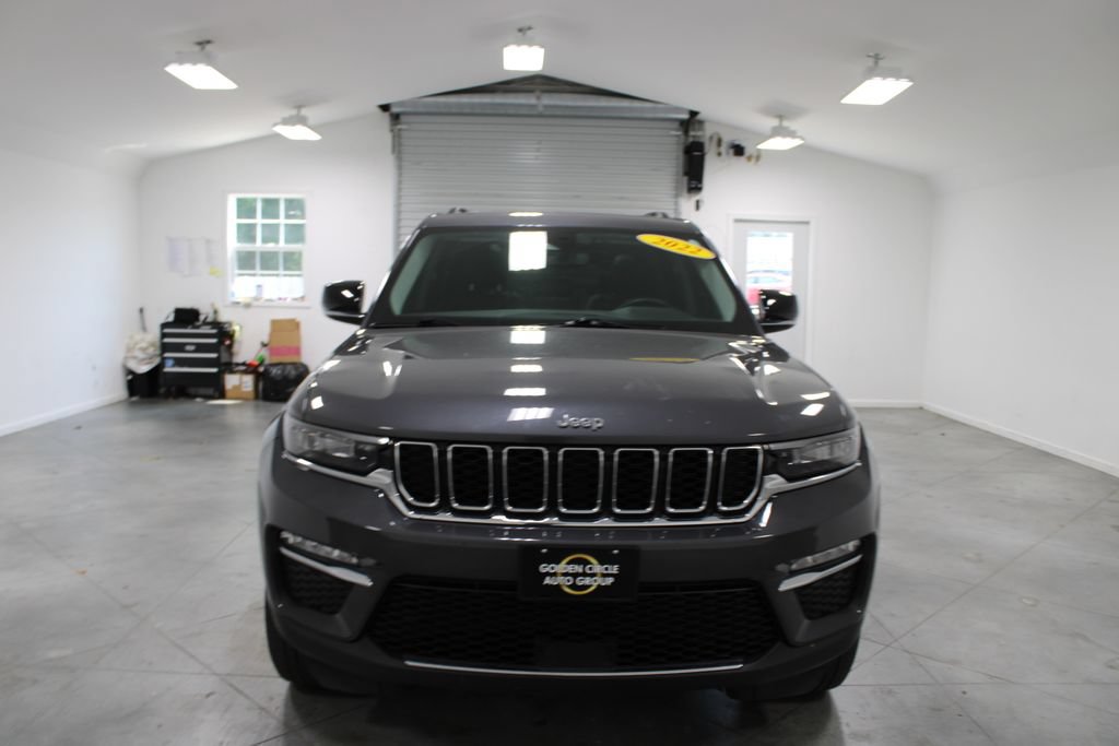 Used 2022 Jeep Grand Cherokee Limited AWD/4WD image 4