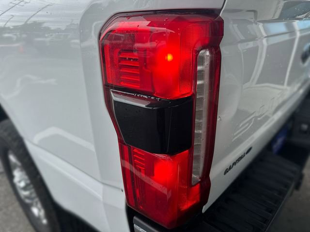 Certified 2024 Ford F250 Lariat w/ Lariat Ultimate Package AWD/4WD image 25