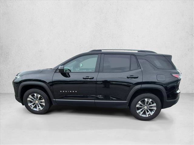 Used 2025 Chevrolet Equinox LT w/ Convenience Package II FWD image 9
