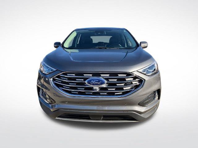 Certified 2024 Ford Edge Titanium w/ Equipment Group 301A AWD/4WD image 9