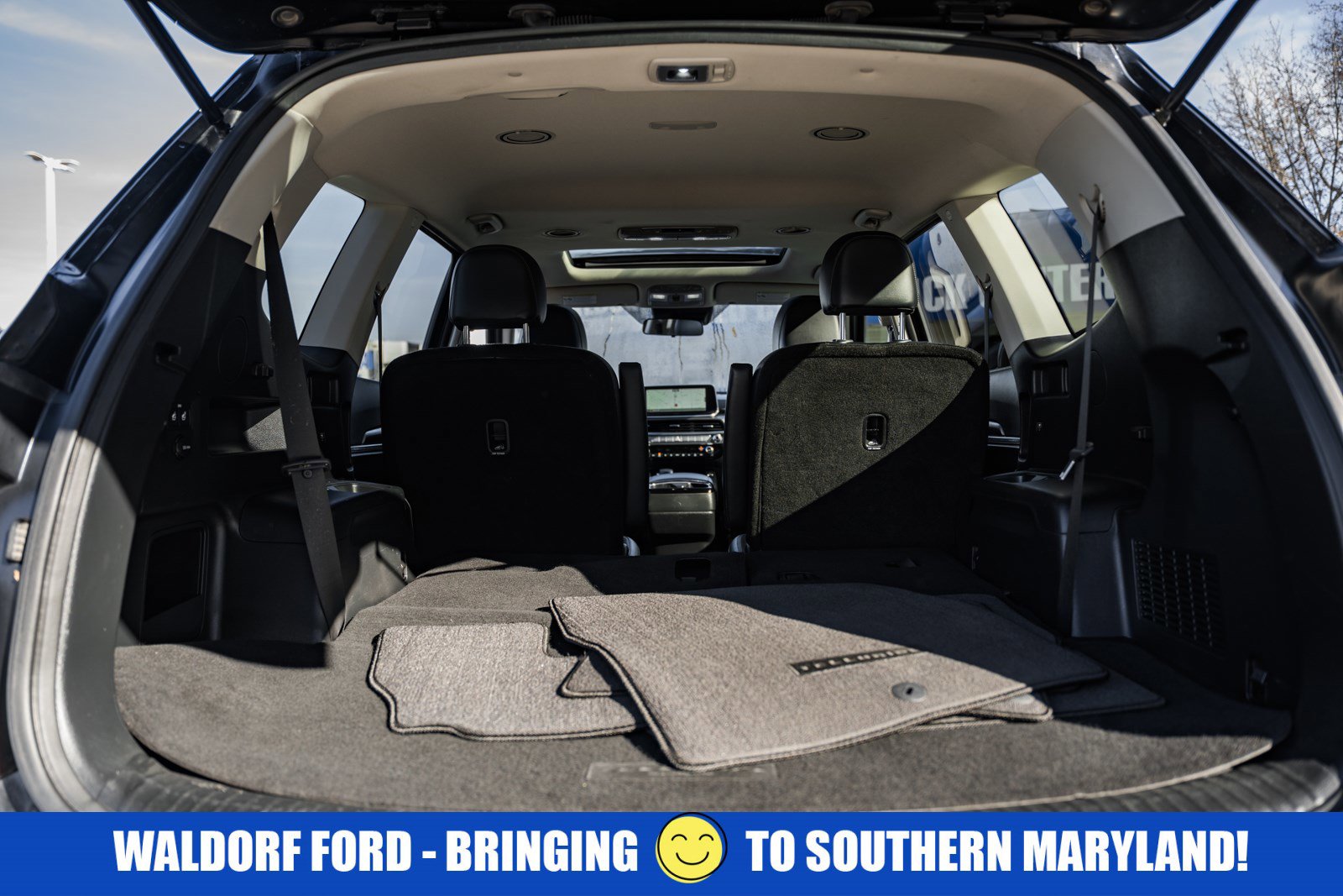 Used 2022 Kia Telluride S image 9